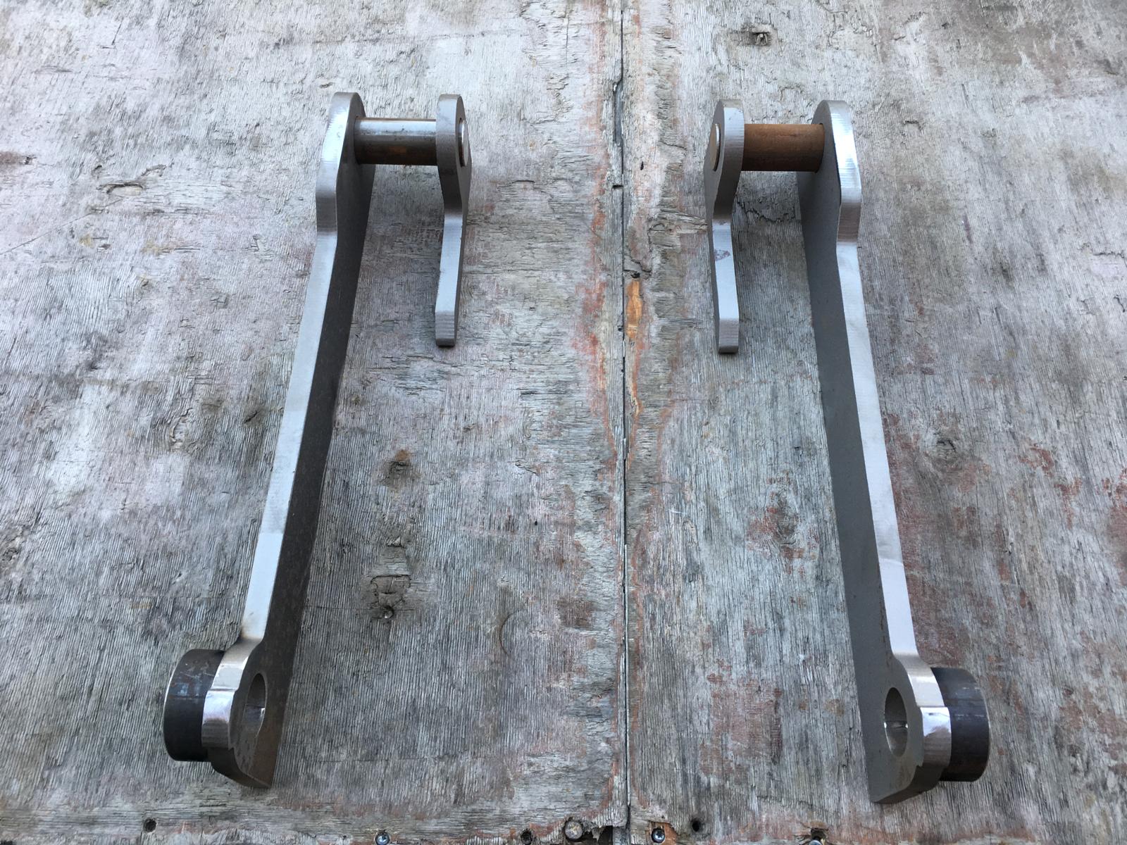 Koppelhaken Satz Anschweisshaken Schaeff SKL  Terex  35mm Bolzen Radlader